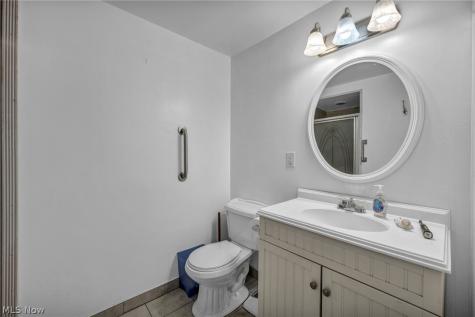 227 Fairfield Road Avon Lake OH 44012