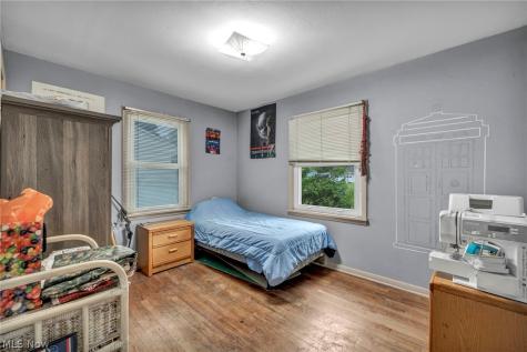 227 Fairfield Road Avon Lake OH 44012