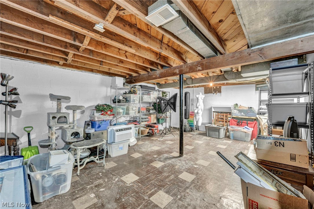 227 Fairfield Road Avon Lake OH 44012