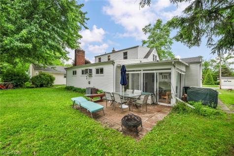227 Fairfield Road Avon Lake OH 44012