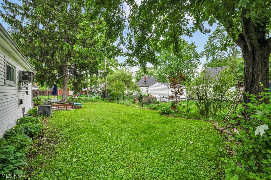 227 Fairfield Road Avon Lake OH 44012