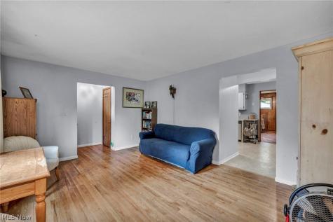 227 Fairfield Road Avon Lake OH 44012