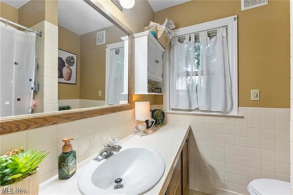151 Parkgate Avenue Austintown OH 44515