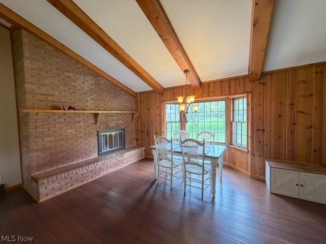 2431 Pleasant Valley Road NE New Philadelphia OH 44663