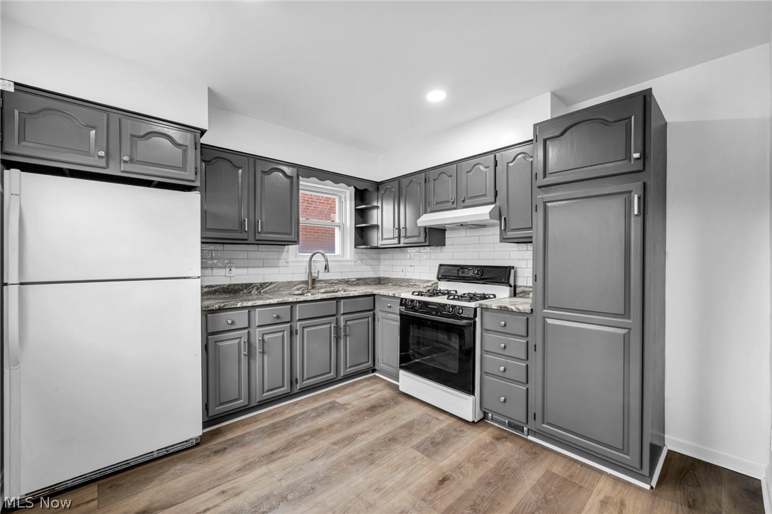3202 Parklane Drive Parma OH 44134