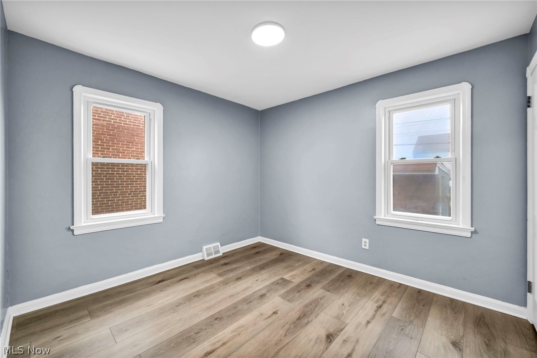 3202 Parklane Drive Parma OH 44134