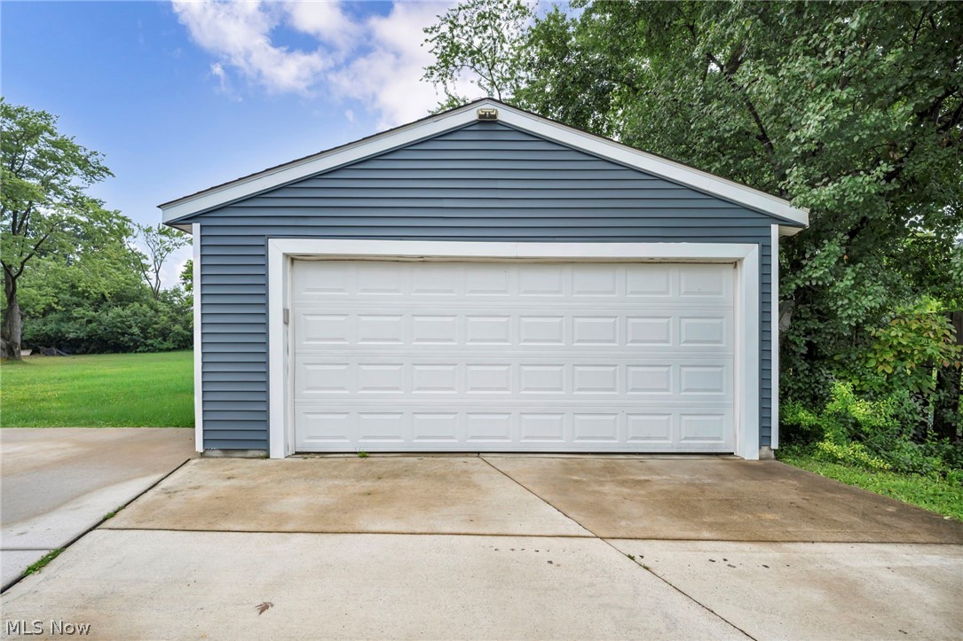 22009 Miles Road North Randall OH 44128