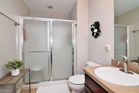 10411 Redbud Drive Aurora OH 44202