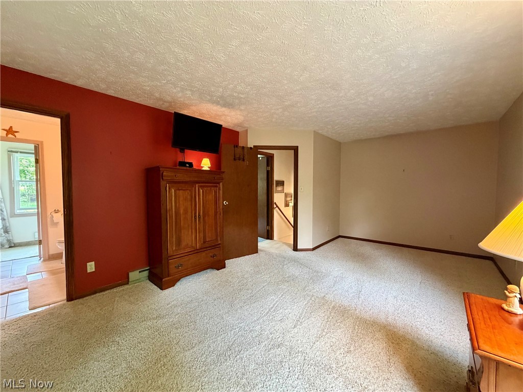 11985 Auburn Road Chardon OH 44024