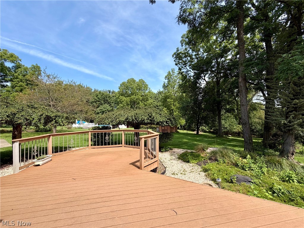 11985 Auburn Road Chardon OH 44024