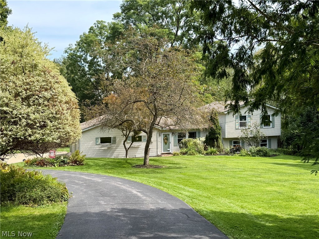11985 Auburn Road Chardon OH 44024