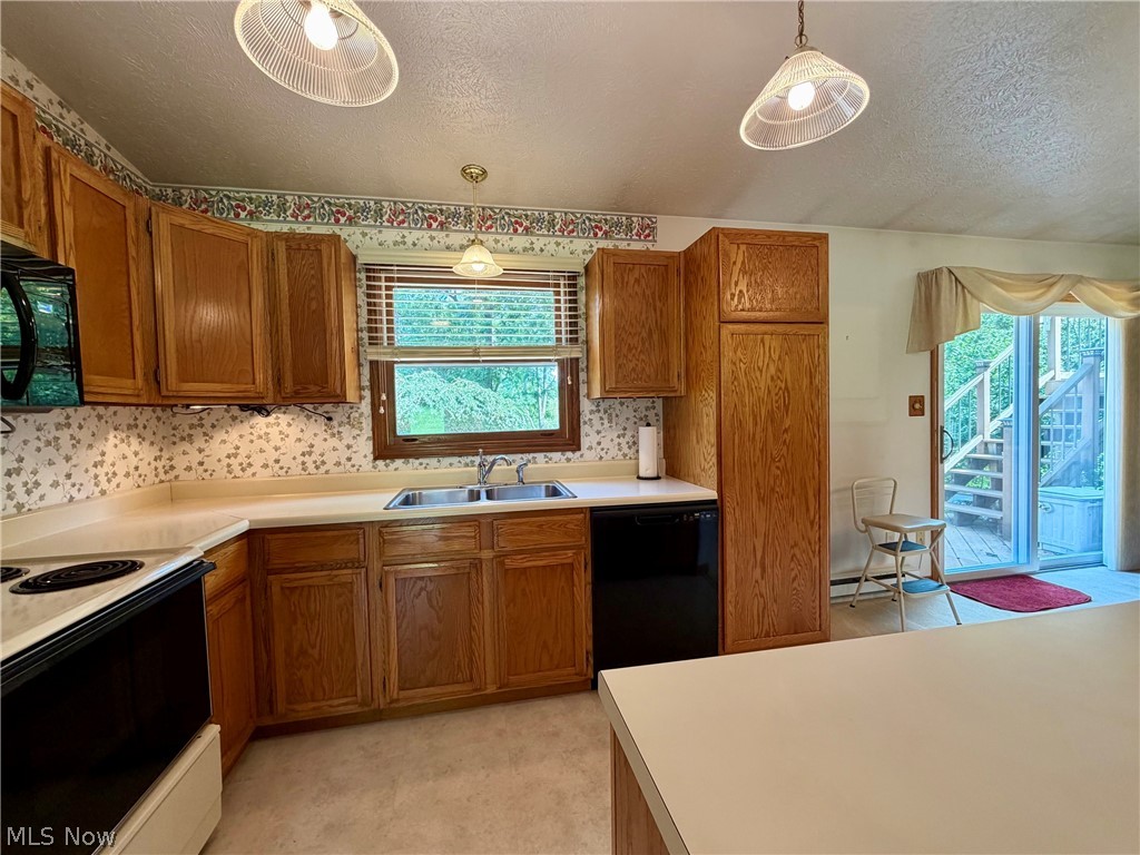 11985 Auburn Road Chardon OH 44024