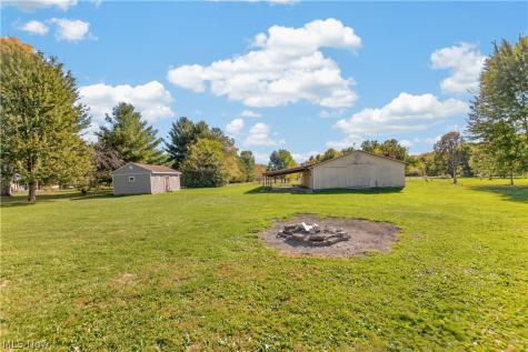 7206 Crocker Road Valley City OH 44280