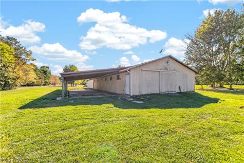 7206 Crocker Road Valley City OH 44280