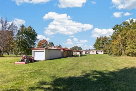 7206 Crocker Road Valley City OH 44280