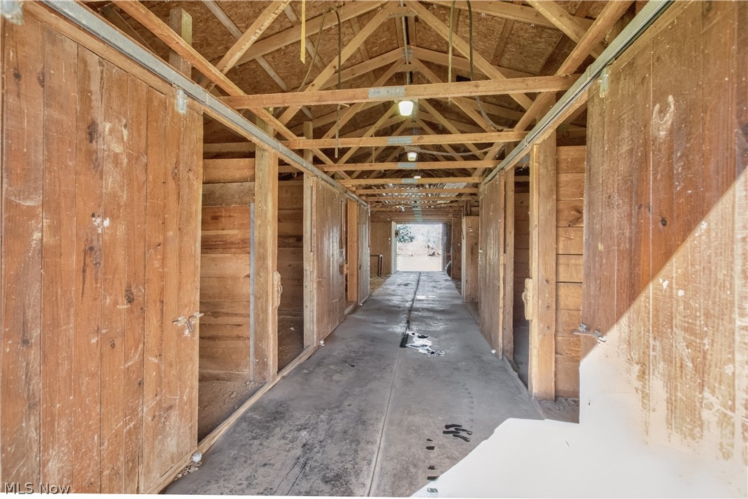 7206 Crocker Road Valley City OH 44280