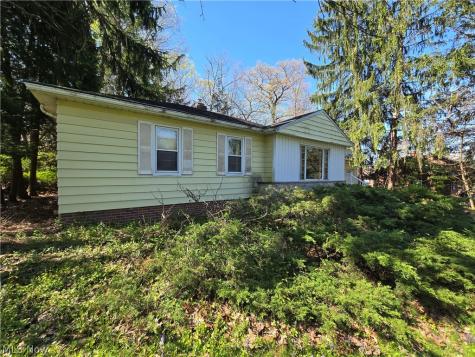 9187 Wallings Road North Royalton OH 44133
