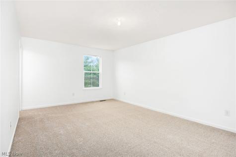 7679 Fiddler Court Circle NE Canton OH 44721