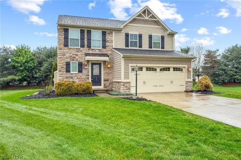 7679 Fiddler Court Circle NE Canton OH 44721