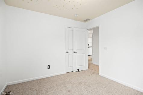 7679 Fiddler Court Circle NE Canton OH 44721
