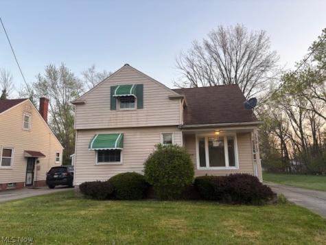 13917 Wolf Avenue Garfield Heights OH 44125