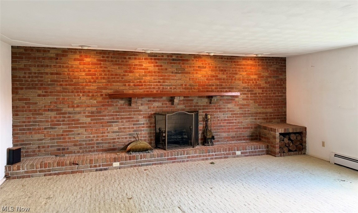 156 Reichart Avenue Wintersville OH 43953