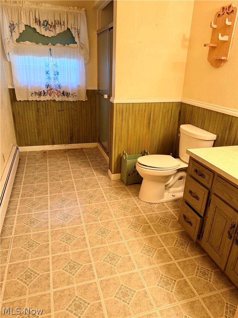 156 Reichart Avenue Wintersville OH 43953