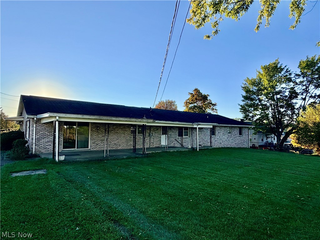156 Reichart Avenue Wintersville OH 43953