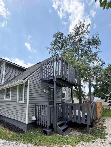1521 24th Street NE Canton OH 44714