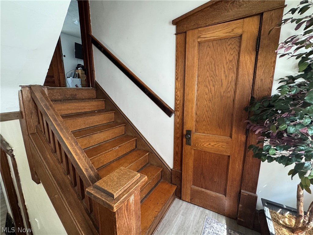 139 Hollinger Avenue Akron OH 44302