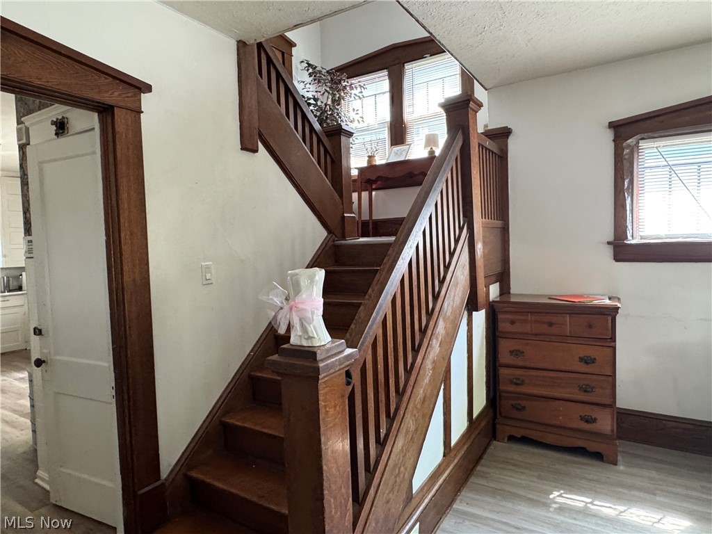 139 Hollinger Avenue Akron OH 44302