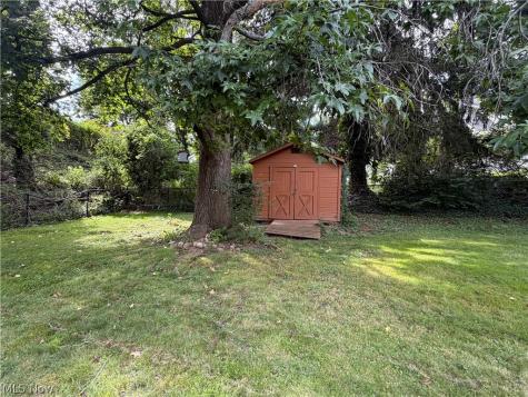 144 Everhard Road SW North Canton OH 44709