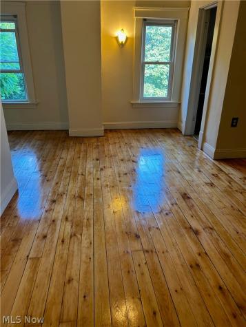 2649 S Taylor Road Cleveland Heights OH 44118