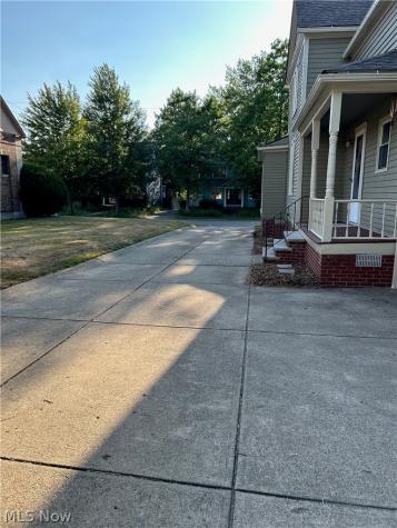 2649 S Taylor Road Cleveland Heights OH 44118