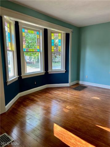 2649 S Taylor Road Cleveland Heights OH 44118