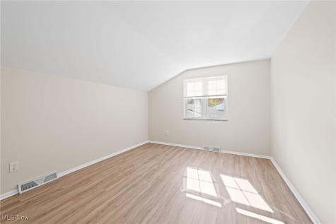 6359 Middlebrook Boulevard Brook Park OH 44142