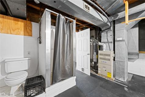 6359 Middlebrook Boulevard Brook Park OH 44142