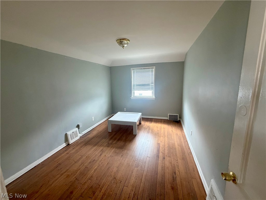 3813 E 143rd Street Cleveland OH 44128