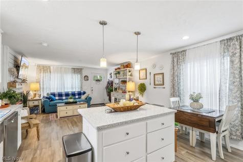 5222 Greenwich Road Seville OH 44273