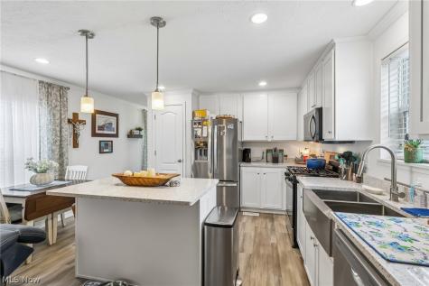 5222 Greenwich Road Seville OH 44273