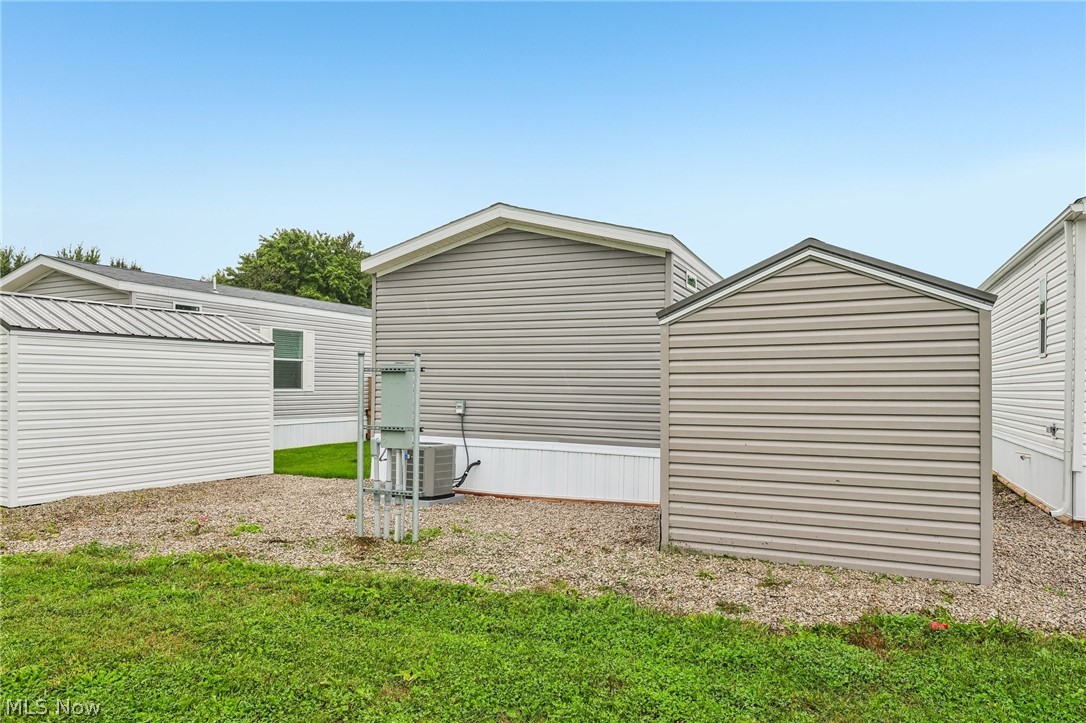 5222 Greenwich Road Seville OH 44273