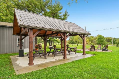5222 Greenwich Road Seville OH 44273