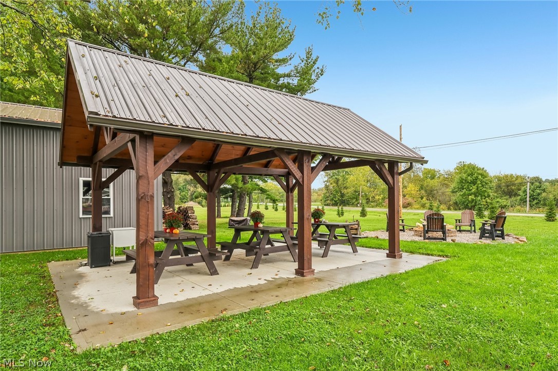 5222 Greenwich Road Seville OH 44273