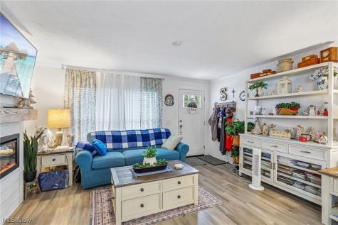 5222 Greenwich Road Seville OH 44273
