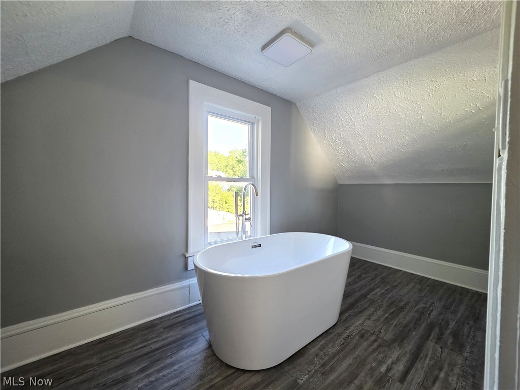 432 Fuller Street Akron OH 44306
