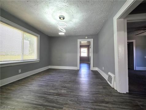432 Fuller Street Akron OH 44306