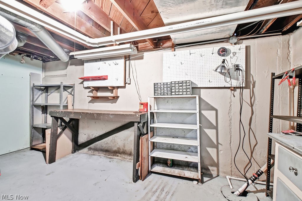 604 Cornell Avenue Elyria OH 44035
