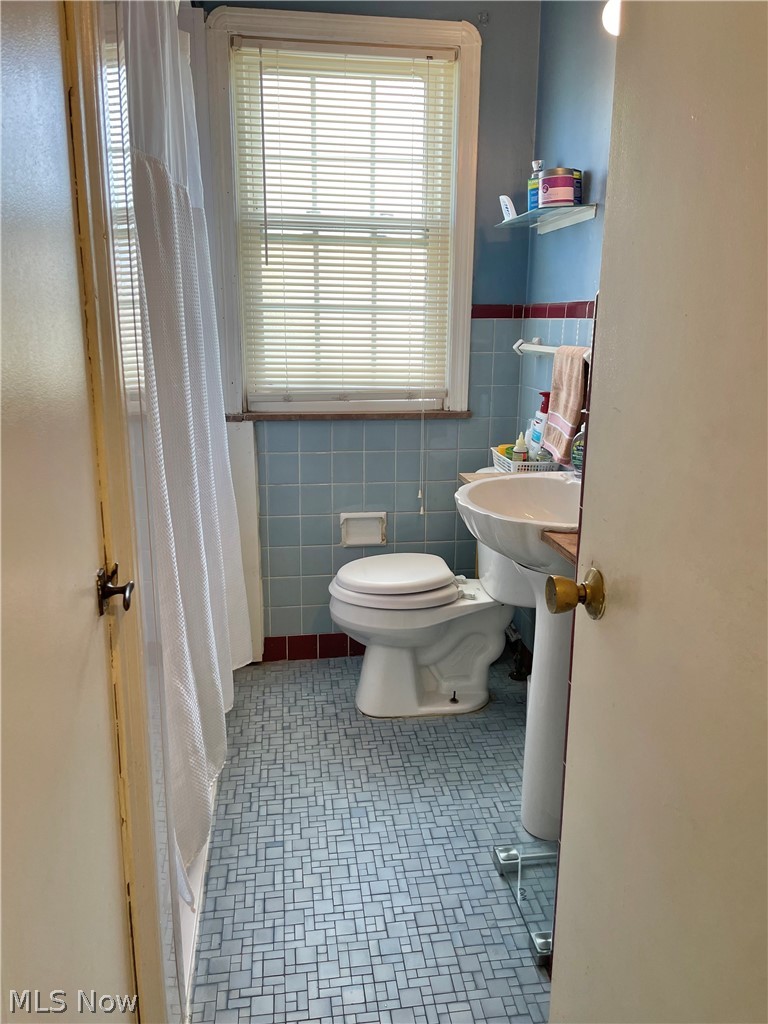 2763 E 124th Street Cleveland OH 44120