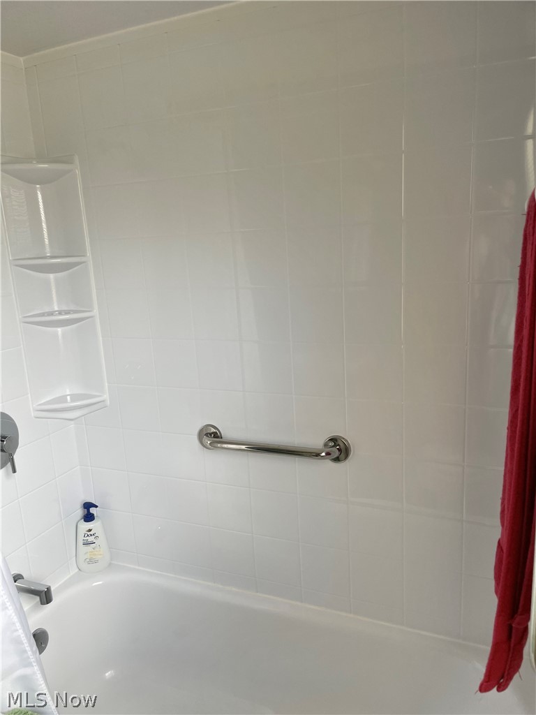 2763 E 124th Street Cleveland OH 44120