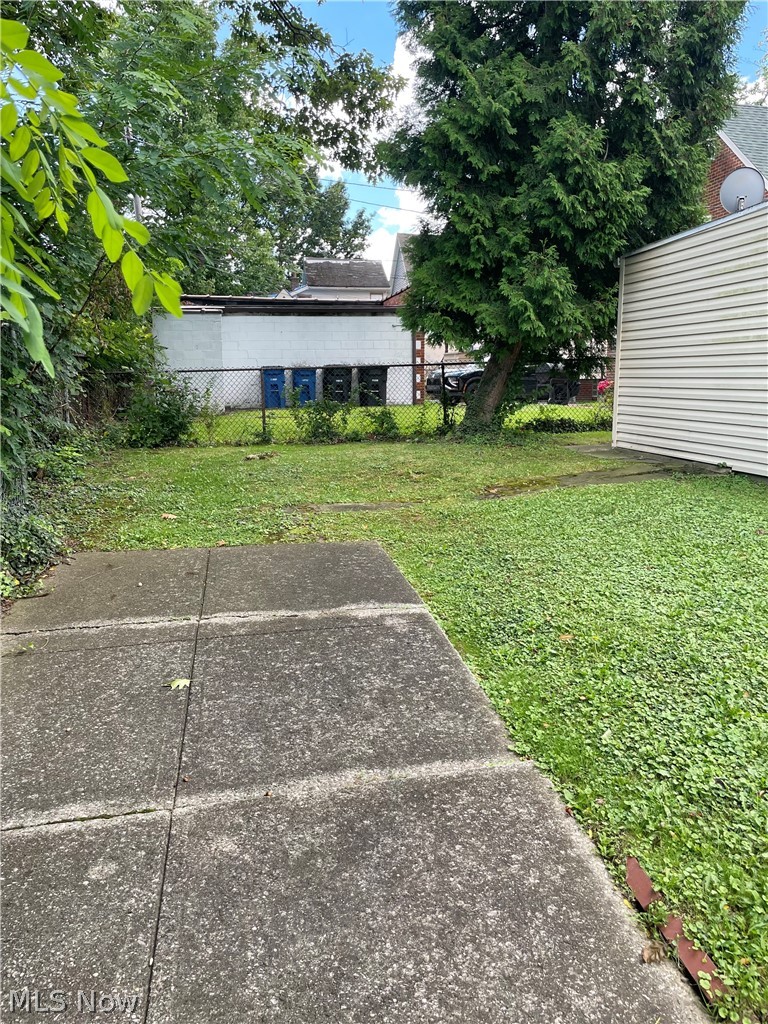 2763 E 124th Street Cleveland OH 44120